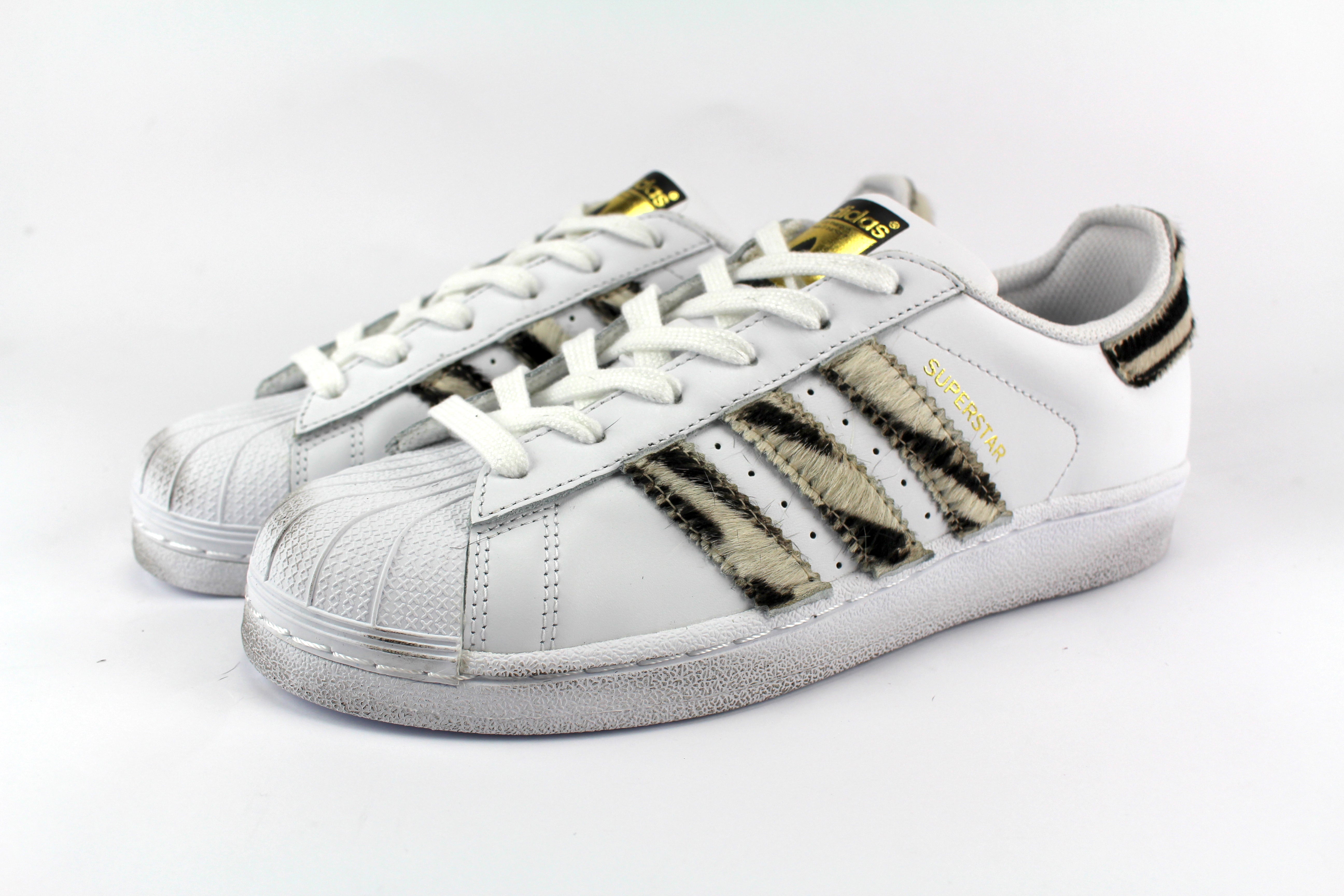 Adidas Superstar Zebrate