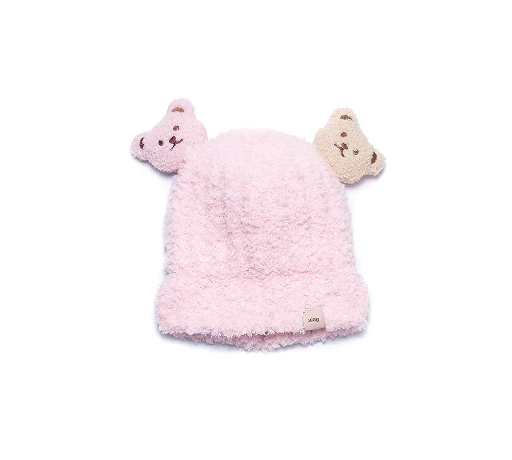 UGG AUSTRALIAN SHEPHERD Baby Booties Gift Set with Shearling Bear Beanie and Scarf